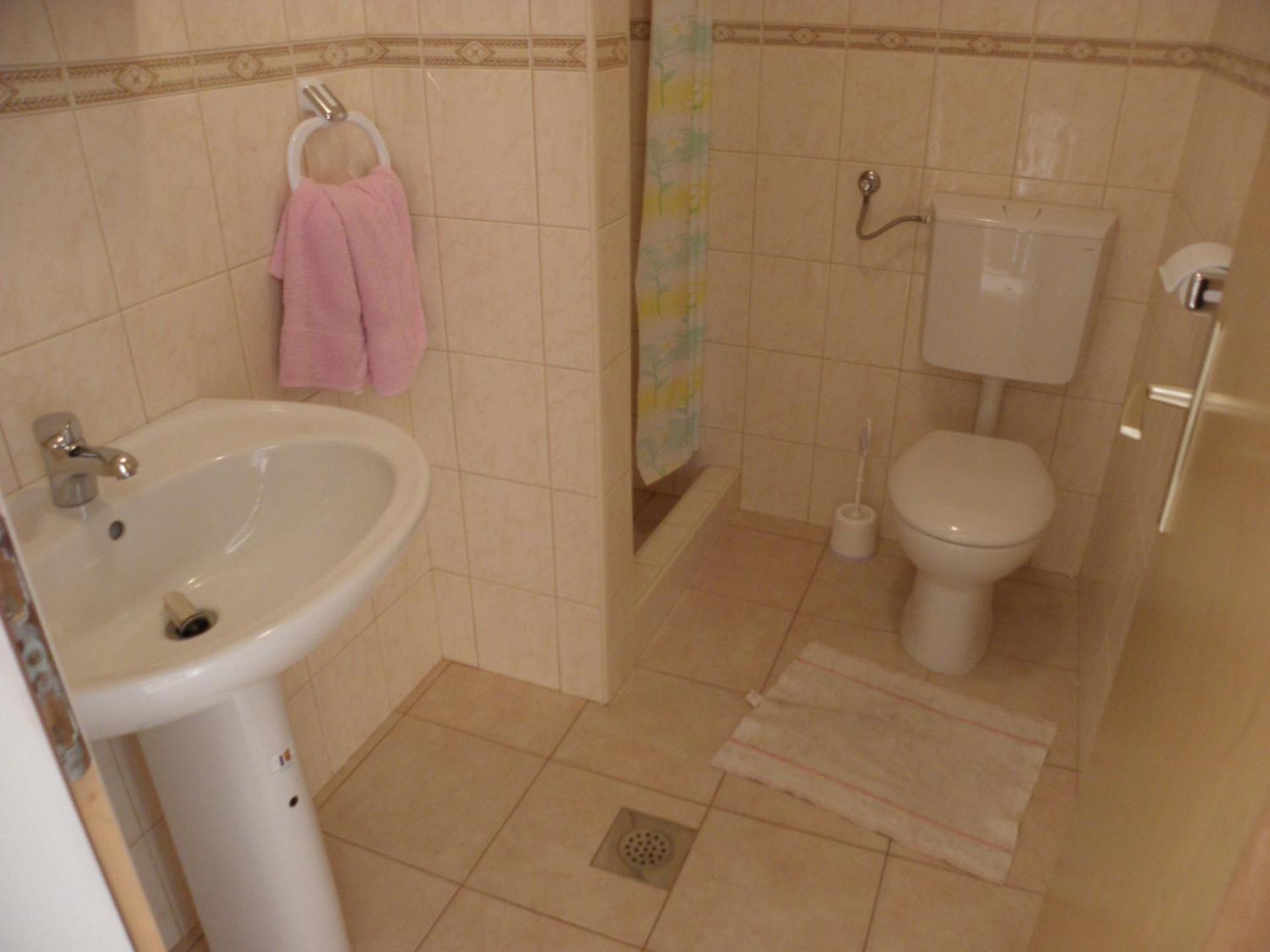 Apartments Tasa Lukovo Šugarje Екстериор снимка